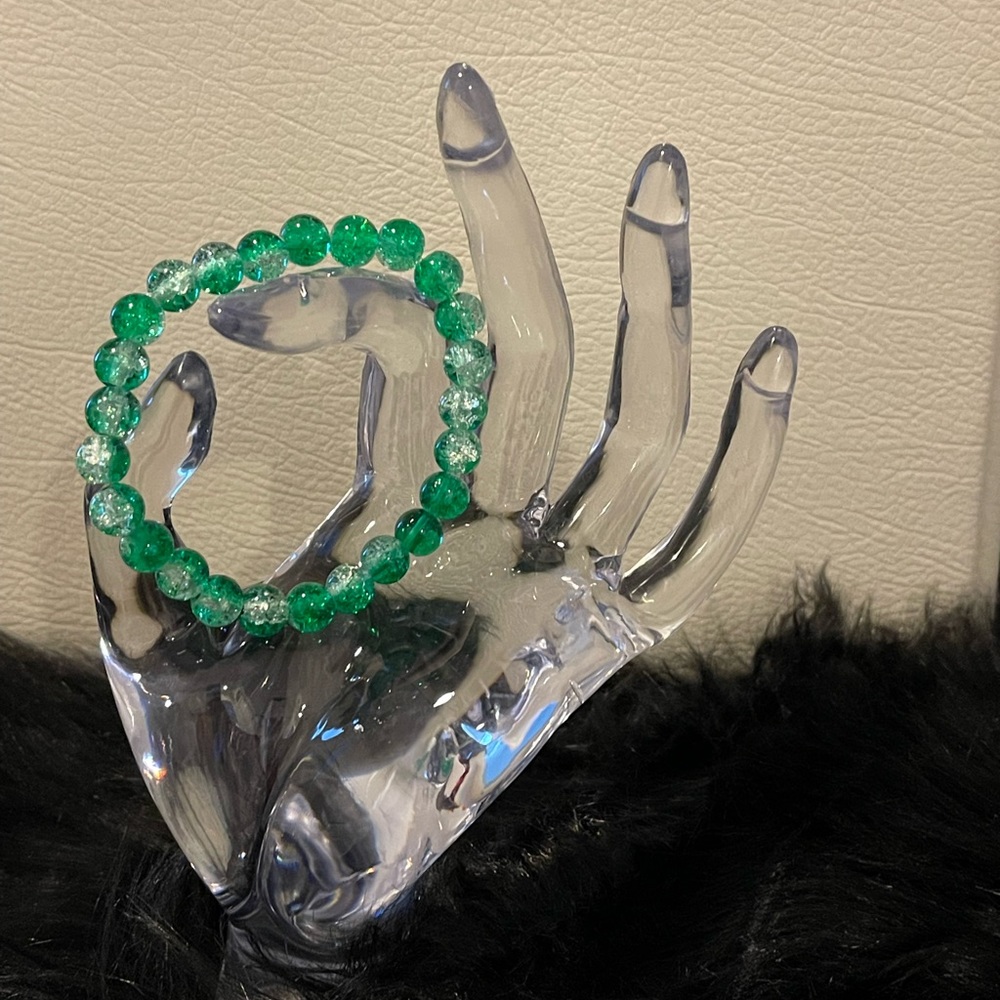 Shiny Green Beaded Bracelet